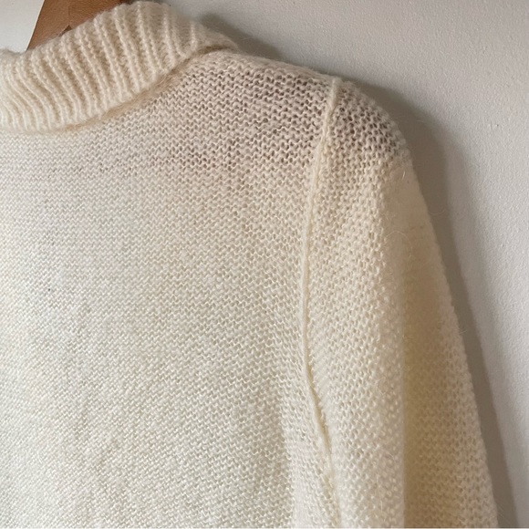 J.Crew sweater ❄️ - Picture 5 of 9